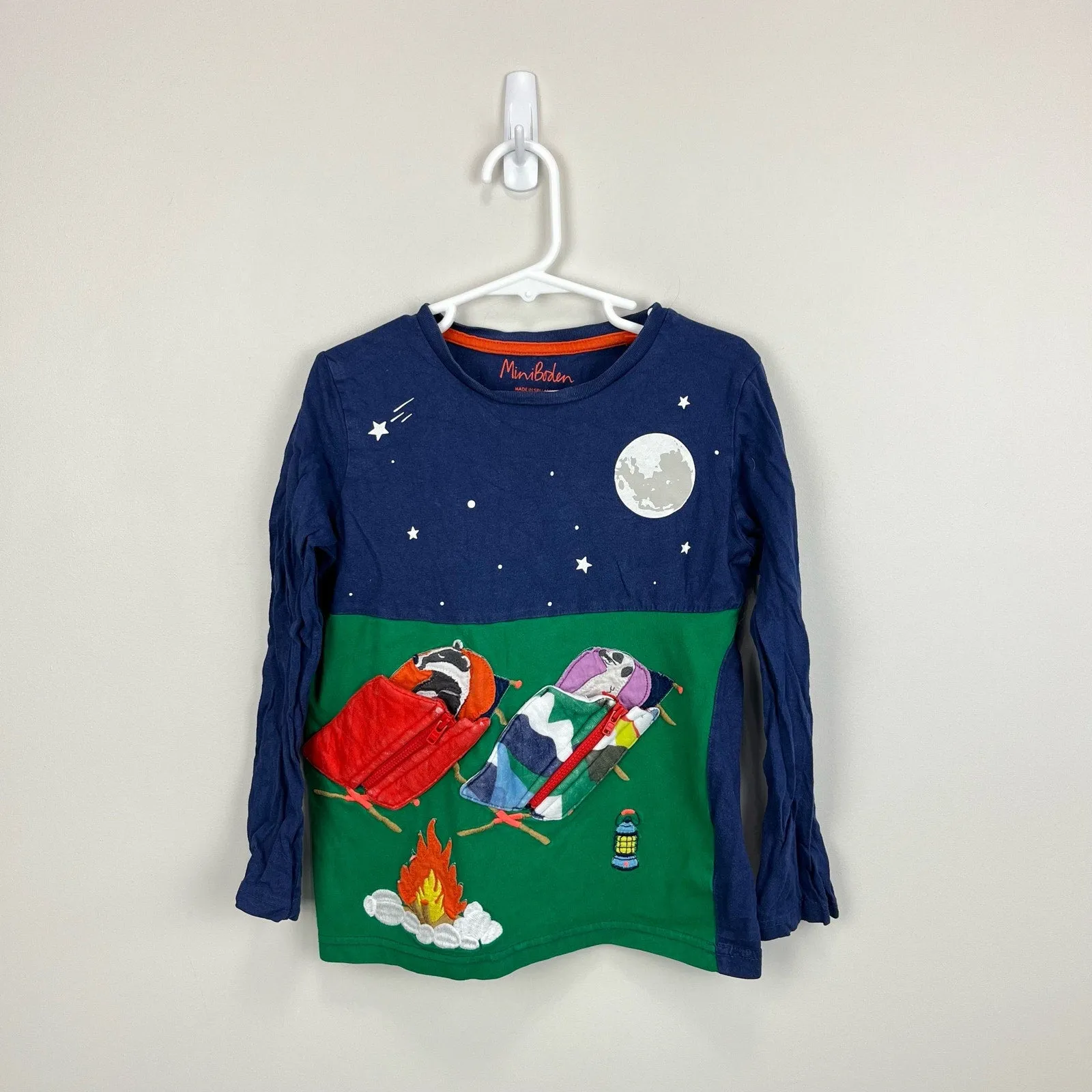 Mini Boden Lift-the-flap Scene T-shirt Starboard Camping Animals 6-7